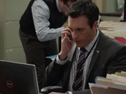 Dan Egan (Reid Scott)