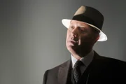 Red (James Spader, M.)