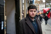 Cormoran Strike (Tom Burke)