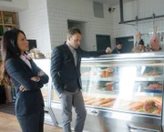 L-R: Dr. Joan Watson (Lucy Liu) und Sherlock Holmes (Jonny Lee Miller)