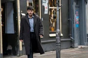 Cormoran Strike (Tom Burke)