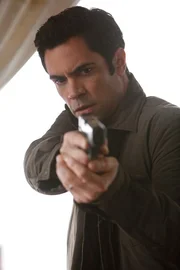Nick Amaro (Danny Pino)