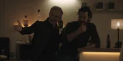 Erik Osterland (Richard Sammel, l.); Ramón Lázaro (Álvaro Morte, r.)