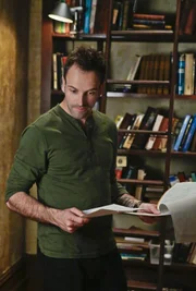 Ein neuer Fall wartet auf Sherlock Holmes (Jonny Lee Miller) ...