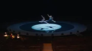 Die Geschwister Jansen (Lary Müller, Lukas Brandl) haben Glück. Sie dürfen ihr Pas de Deux vortanzen.