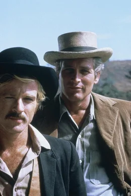 Butch Cassidy (Paul Newman, r.) und Sundance Kid (Robert Redford, l.), zwei ber&uuml;chtigte Banditen der Jahrhundertwende, planen ihren bislang gr&ouml;&szlig;ten Coup ...