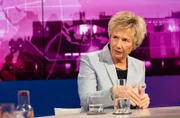 Zu Gast bei Moderatorin Sandra Maischberger: Amelie Fried (Autorin und Journalistin).