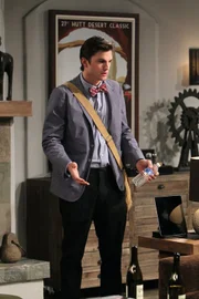 Walden (Ashton Kutcher) und Zoey fliegen in Waldens Privatjet zum Dinner nach San Francisco. Als das Flugzeug in einem Luftloch abzustürzen droht, gesteht Walden, der sein letztes Stündlein gekommen sieht, Zoey seine Liebe ...
