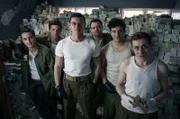 Roy James (Martin Compston), Gordon Goody (Paul Anderson), Bruce Reynolds (Luke Evans), Buster Edwards (Neil Maskell), Ronnie Biggs (Jack Gordon), Charlie Wilson (Jack Roth)