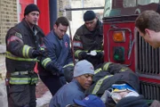 Taylor Kinney als Kelly Severide, Joe Minoso als Joe Cruz