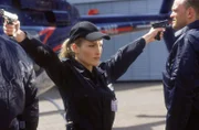 Eiskalt und äußerst brutal versuchen die Kramers (Mi. Tanja Wenzel), die sich als Sicherheitskräfte getarnt haben, die Kunstgegenstände an sich zu bringen...