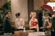 (v.l.n.r.) Chandler Bing (Matthew Perry); Monica Geller (Courteney Cox); Phoebe Buffay (Lisa Kudrow); Joey Tribbiani (Matt LeBlanc)