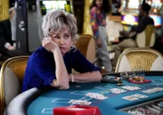 Meemaw (Annie Potts)