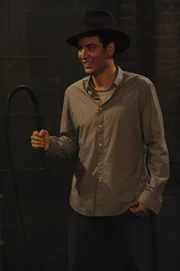 Während sich Ted (Josh Radnor) als Indiana Jones fühlt, haben Barney und Robin ganz andere Probleme ...