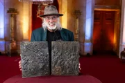 Diese weihnachtlichen Reliefs stammen aus der Erbschaft eines Priesters.