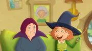 Oberhexe Pestilla überlegt noch, ob Petronella die Zauberprüfung bestanden hat.