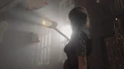 Mildred (Bella Ramsey) hat sich einen Magierstab gebastelt. Solch ein magisches Hilfsmittel dürfen eigentlich nur Zauberer benutzen. Das findet sie ungerecht.