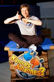 Ob BMX, Kart fahren, Parcours oder Rollstuhlbasketball - Kann man eine Sportart in nur 48 Stunden lernen? Johannes, bekannt aus "neuneinhalb" und der "Sendung mit der Maus", ist sich sicher und probiert es selbst aus.