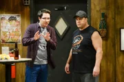 Chale Witt (Ryan Cartwright, l.), Kevin Gable (Kevin James)
+++