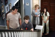 Ty Burrell, Nolan Gould, Julie Bowen, Ariel Winter