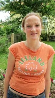 Christina vermisst ihren Vater, der in Irland lebt.