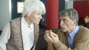 Ein Blick in die Zukunft: Werden sich Nikola (Mariele Millowitsch) und Dr. Schmidt (Walter Sittler) auch noch im Seniorenheim streiten?