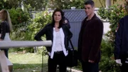Als sich herausstellt, dass ein Mädchen bereits vor einem Balkonabsturz ermordet wurde, nehmen die Detectives Jo Danville (Sela Ward) und Don Flack (Eddie Cahill) das Haus auseinander. Dabei finden sie einen Notizzettel, der sie auf die entscheidende Spur führt!