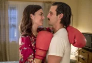 L-R: Rebecca Pearson (Mandy Moore), Jack Pearson (Milo Ventimiglia)
