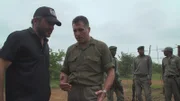 Sebastian Perez Pezzani im Gespräch mit dem Leiter der Spezialeinheit, die gegen die Wilderei in Mosambik kämpft.