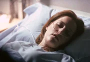 Special Agent Dana Scully (Gillian Anderson)