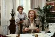 Viele Mißverständnisse zwischen Mutter und Tochter erschweren die Beziehung von Christine (Christiane Hörbiger) und Nane (Katharina Böhm).