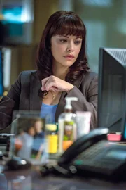 Der Fall des Mannes ohne Gedächtnis löst sich zu leicht - Marisa (Marisa Ramirez) stört sich an der simplen Aufklärung ...