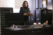 Megan Boone (Elizabeth Keen).