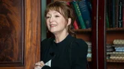 Susan Ryeland (Lesley Manville)