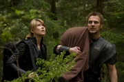 Dr. Jennifer Keller (Jewel Staite), Dr. Rodney McKay (David Hewlett)