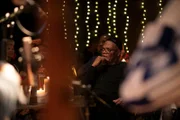 Enslaved - Auf den Spuren des Sklavenhandels EP Samuel L. Jackson at the Kazoola Club listening to the performance of Rhiannon Giddens in Mobile AL, USA.
