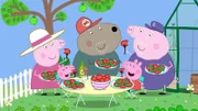 Am Ende gibt es Tomatensalat, und zwar mit Opa Kläffs Tomaten und Salat aus Opa Wutz' Gewächshaus.