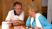 Pflegemasken schnell in Eigenregie selber machen - das verspricht der Hersteller. Ingrid und Otto testen den Gesichtsmasken-Maker.