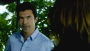 Haben Kono (Grace Park, r.) und Adam (Ian Anthony Dale, l.) eine Chance auf eine gemeinsame Zukunft?