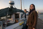 Bootshafen - Marius (Bjarne Meisel), Jana (Natalia Wörner)