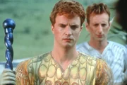 Der Elfengraf Grogan (Jonathan Firth) kann nicht dulden, dass seine Schwester sich ausgerechnet in einen Kobold verliebt hat.