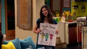Phoebe Thunderman (Kira Kosarin)