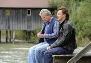 Michael (Hendrik Duryn, re.) und Karl (Peter Sattmann) müssen sich aussprechen.