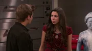 Max Thunderman (Jack Griffo) und Phoebe Thunderman (Kira Kosarin)