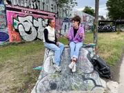 Vanessa ist freischaffende Illustratorin und politische Bildnerin. Kann sie in Leipzig von ihrer Kunst leben?