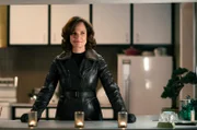 Birdie Birnside (Catherine McClements)