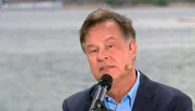 Lars Reichow, Kabarettist und Musiker, feierte sein dreißigjähriges Bühnenjubiläum. Er präsentierte Highlights aus seinem Programm der vergangenen drei Jahrzehnte und erzählte von seinem ganz persönlichen Leben. Ein Best-of, das man nicht verpassen darf.