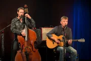 Alex Meik und Stefan Schubert im Zuge der Aufzeichnung von "Schnöde Bescherung" im "Kleinen Theater" in Salzburg.