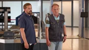Jan Rothe (Klaas Heufer-Umlauf, l.); Udo Rothe (Uwe Preuss, r.)