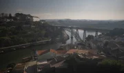 Alte Eisenbahnbrücke in Porto 'Ponte de Dona Maria Pia'   +++